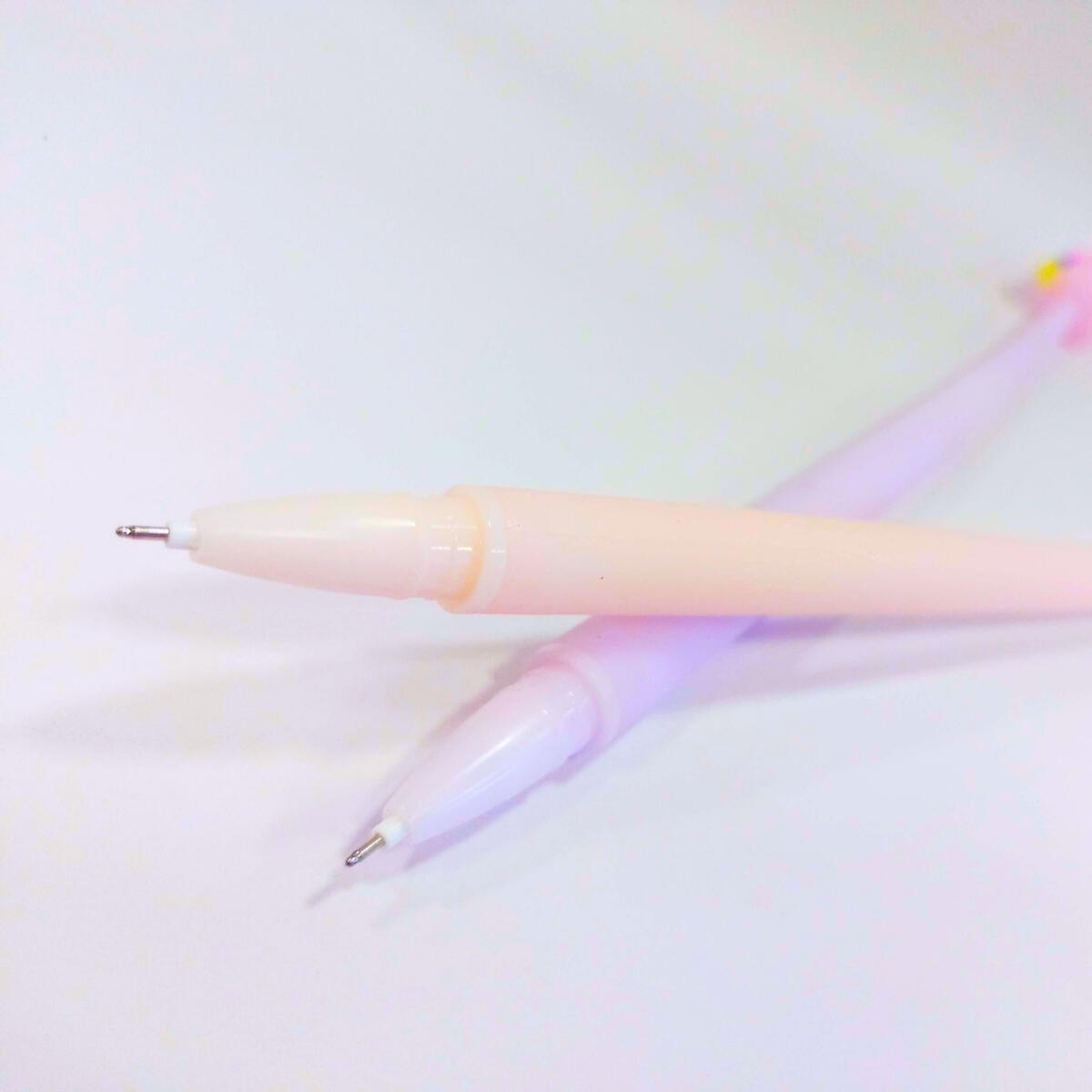 Boligrafo punta aguja silicona flexible Unicornio