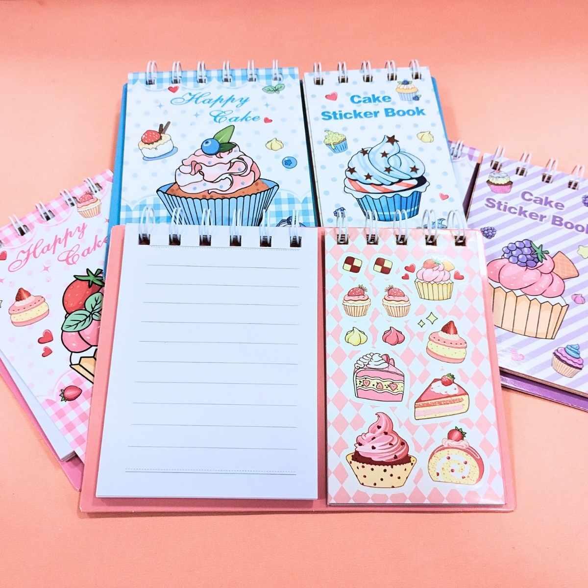Libreta + sticrkers Dulces - 60 hojas rayadas - 8 stickers - 12 lisas color