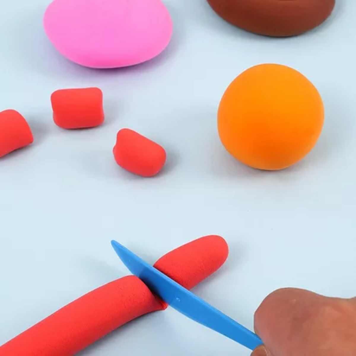 Masa en paquete x 6 colores c/esteca plastica