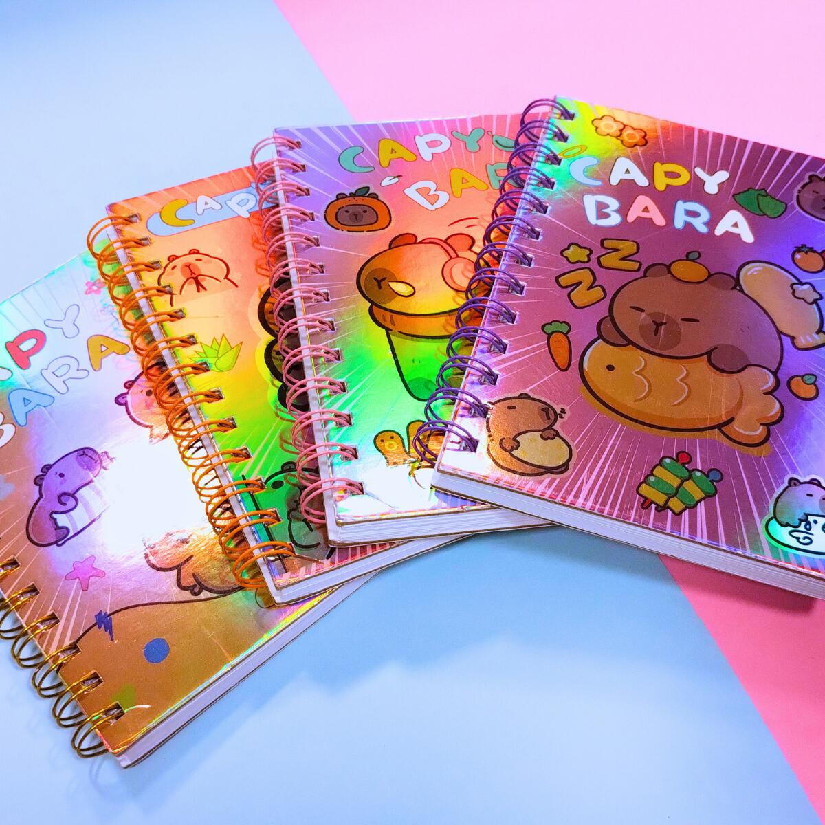 Cuaderno Capybara metalizado