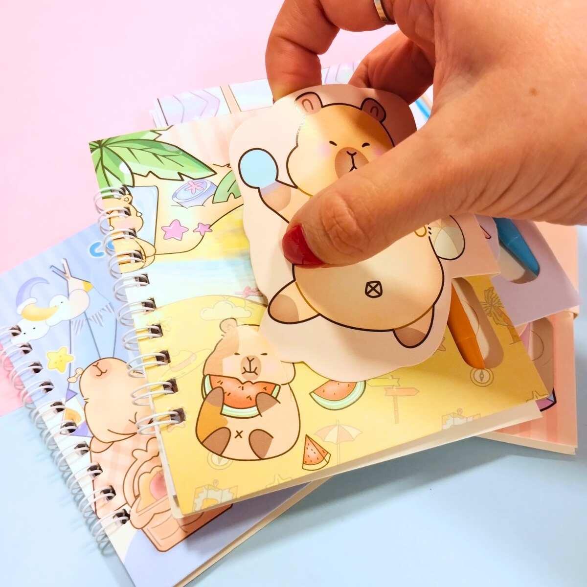 Libreta Capybara espiralada c/boligrafo