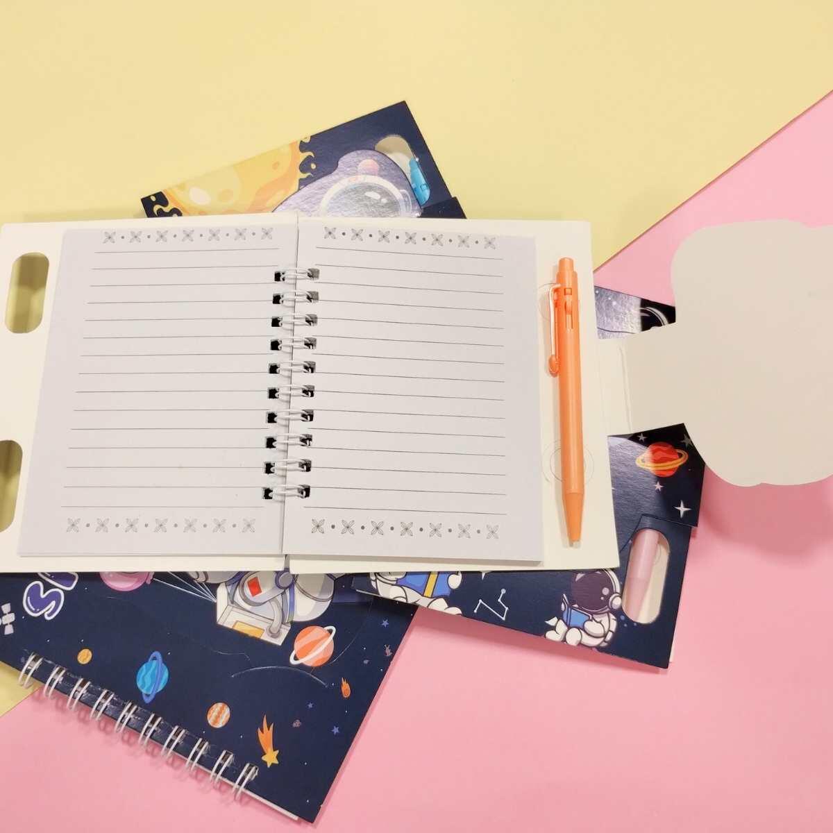 Libreta Astronauta c/boligrafo - 50 hojas