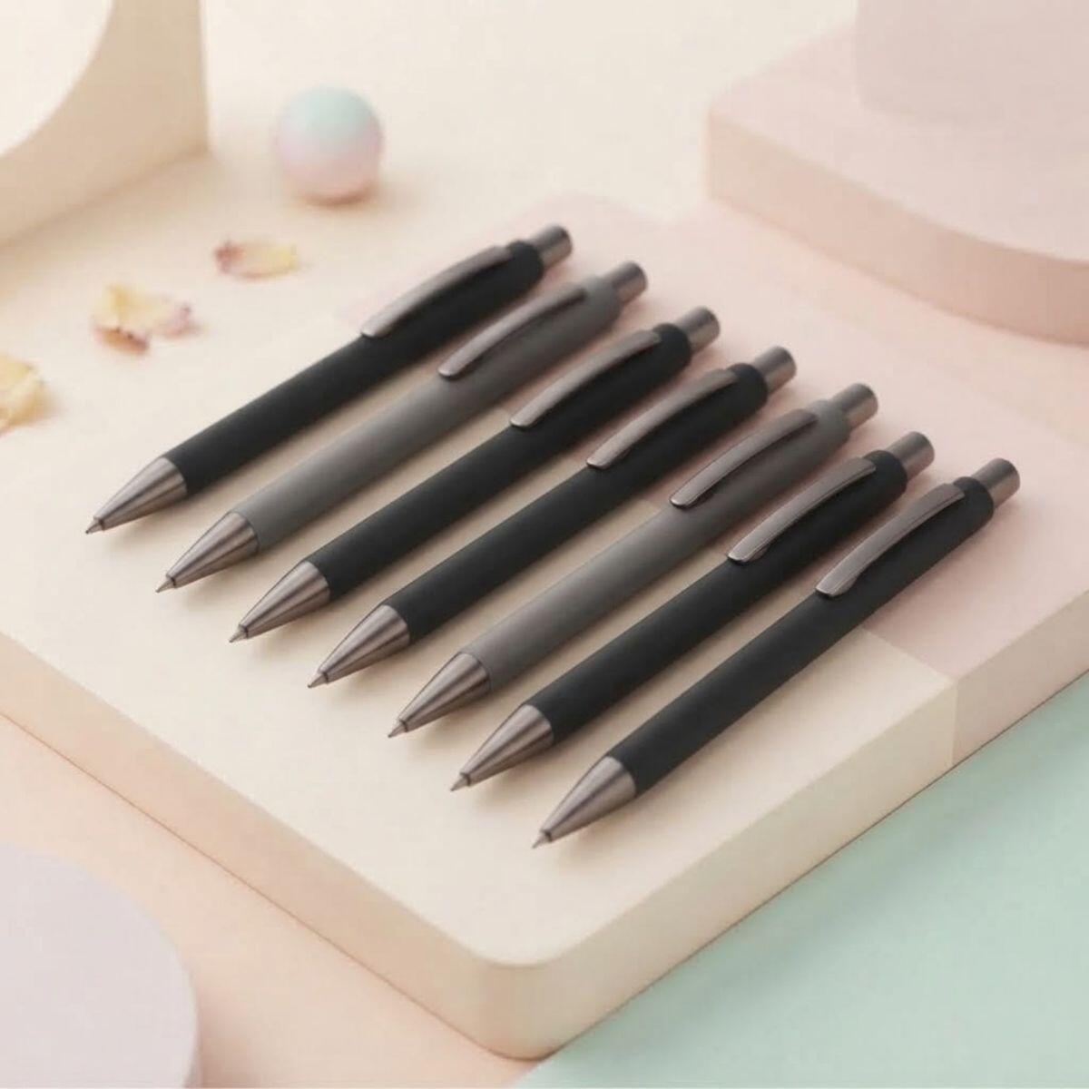 Boligrafo retractil c/clip - Negro y gris mate