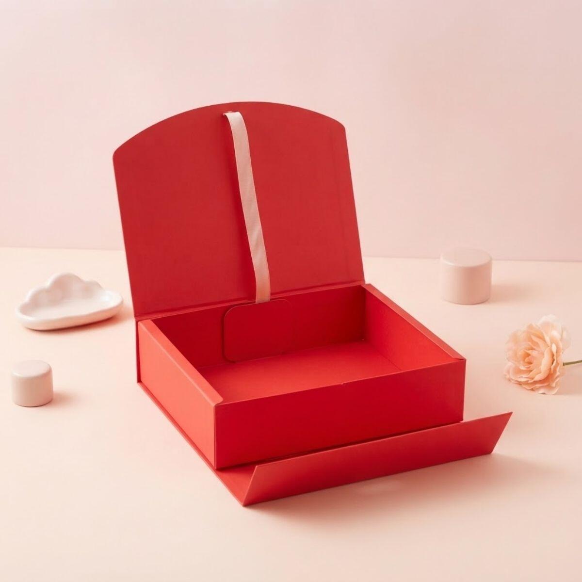 Caja de regalo papel chata c/moño 16,5x6,5x5cm