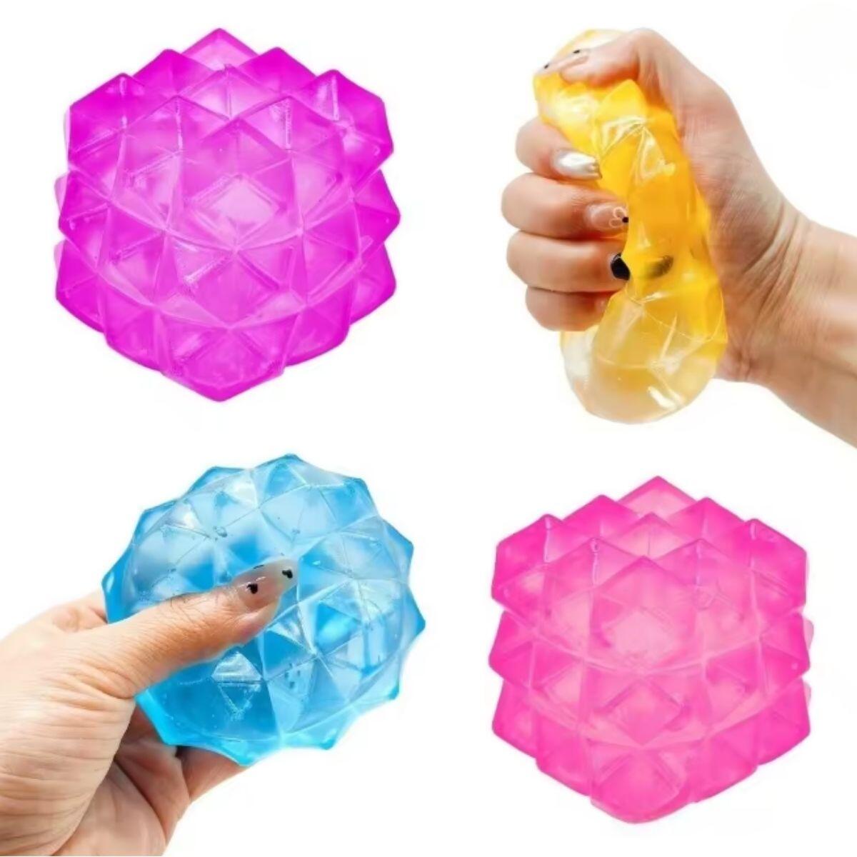 Squishy cubo hielo mate c/aristas hexagonales - 5,5cm