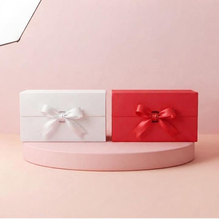 Caja de regalo 39x28x17cm - Blanco / Rojo